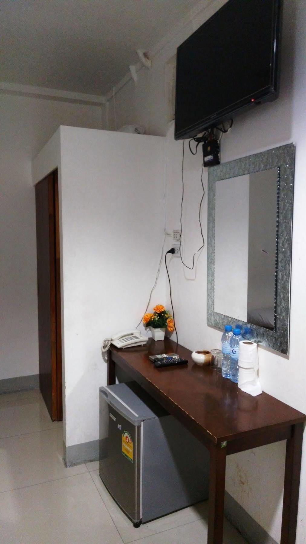 Alsana Hotel バンコク都 エクステリア 写真