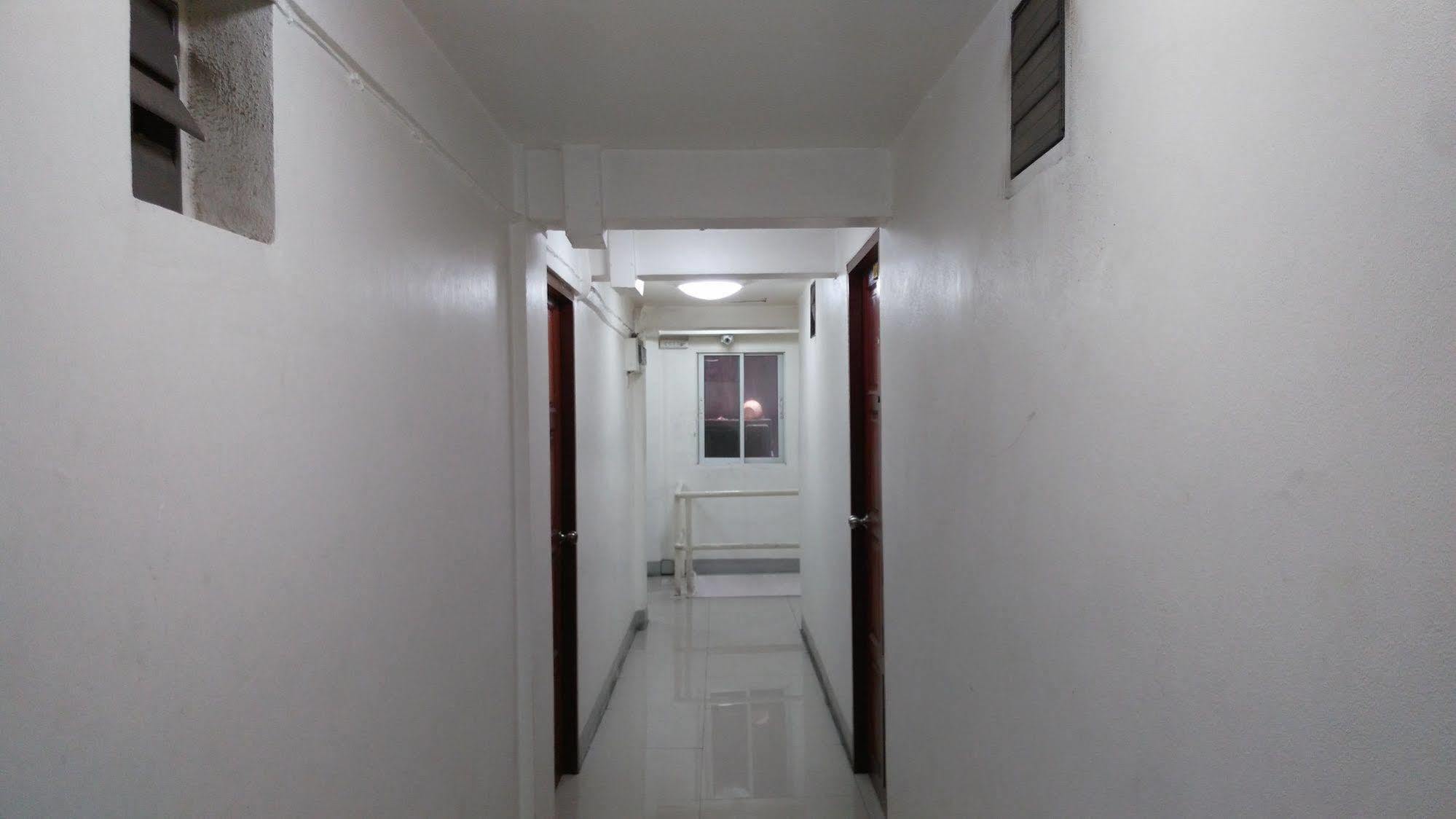 Alsana Hotel バンコク都 エクステリア 写真
